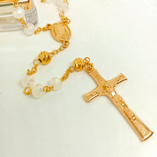 Load image into Gallery viewer, Apparitions of Fatima Rosary - Heart Box