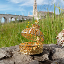 Cargar imagen en el visor de la galería, Caja de joyería - Corona