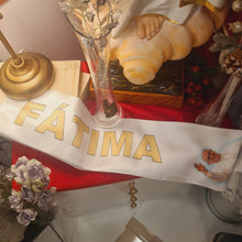 Load image into Gallery viewer, Pope Francis Blessed Scarf