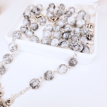 Load image into Gallery viewer, Pope Francis Grey Rosary