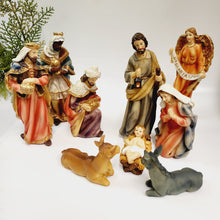 Load image into Gallery viewer, Loja Esperanca Exclusive Nativity Scene - Complete Set