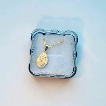 Load image into Gallery viewer, Necklace with Golden medal of Our Lady of Fatima Apparition