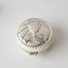 Load image into Gallery viewer, Silver Plated Pill / Rosary / Wafer Box - Jesus Hominum Salvator