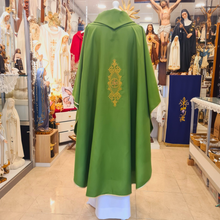 Cargar imagen en el visor de la galería, Green Chasuble
