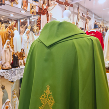 Cargar imagen en el visor de la galería, Green Chasuble
