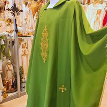 Cargar imagen en el visor de la galería, Green Chasuble
