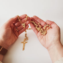 Load image into Gallery viewer, Premium Golden Rosary of Fatima
