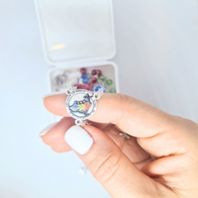 Cargar imagen en el visor de la galería, Jubilee Crystal Rosary
