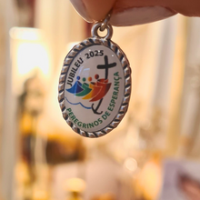 Cargar imagen en el visor de la galería, Official Jubilee Medal

