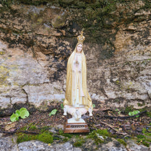 Load image into Gallery viewer, Our Lady of Fatima - Golden Special Edition - 11.8&#39;&#39; | 30cm
