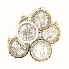 Load image into Gallery viewer, Our Lady of Fatima - Alpaca Medal

