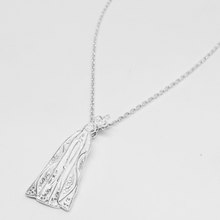 Cargar imagen en el visor de la galería, Our Lady of Fatima Necklace [Sterling Silver]
