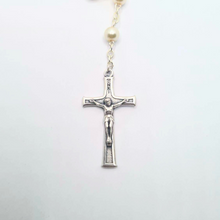 Cargar imagen en el visor de la galería, Pearl Rosary with Apparitions of Our Lady of Fatima Medals and Terra of Fatima
