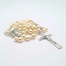 Cargar imagen en el visor de la galería, Pearl Rosary with Apparitions of Our Lady of Fatima Medals and Terra of Fatima
