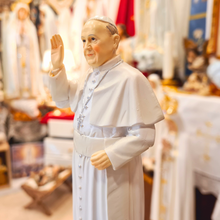 Cargar imagen en el visor de la galería, Pope Francis [7.87&#39;&#39; | 20cm]
