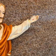 Cargar imagen en el visor de la galería, Resurrected Jesus [Wood Paste]
