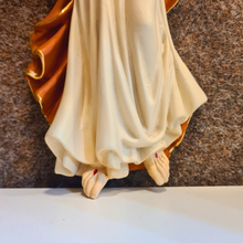Cargar imagen en el visor de la galería, Resurrected Jesus [Wood Paste]
