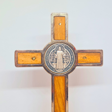 Load image into Gallery viewer, Saint Benedict Standing Crucifix [5.3&#39;&#39; | 13,5cm]
