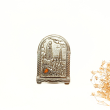 Carregar imagem no visualizador da galeria, Terra of Fatima - Apparitions of Our Lady of Fatima - Metal Plaque
