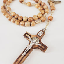 Cargar imagen en el visor de la galería, Olive Wood Camel Rosary
