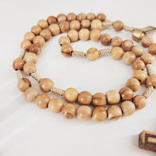 Cargar imagen en el visor de la galería, Olive Wood Camel Rosary
