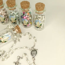 Cargar y reproducir el video en el visor de la galería, Pearl Our Lady of Fatima Bottle Rosary
