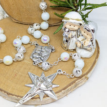 Load image into Gallery viewer, Christmas Rosary - Silver Holy Family
