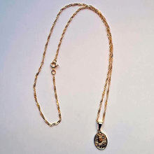 Cargar imagen en el visor de la galería, Necklace with Golden medal of Our Lady of Fatima Apparition
