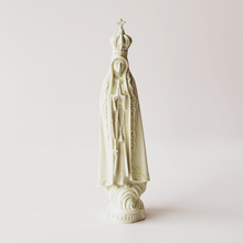 Cargar imagen en el visor de la galería, Our Lady of Fatima - Glow in the Dark - 7.9&#39;&#39; | 20cm
