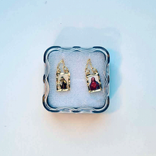 Cargar imagen en el visor de la galería, Scapular - Our Lady of Mount Carmel and Sacred Heart of Jesus
