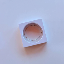 Cargar imagen en el visor de la galería, Consecration Bracelet [Small Rings]

