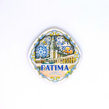 Load image into Gallery viewer, Traditional Magnet | Fatima
